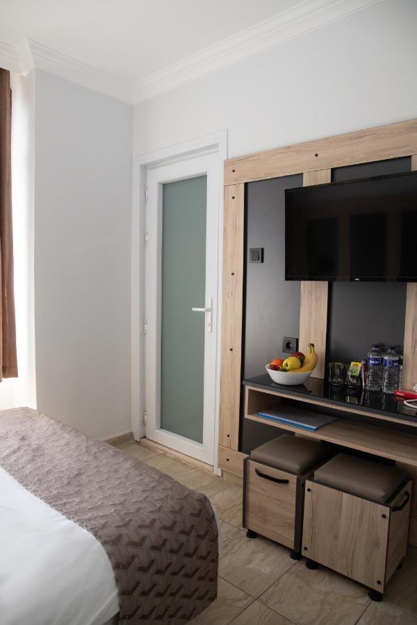 แกลลีย์ โฮเทล Hotel อิสตันบูล ภายนอก รูปภาพ